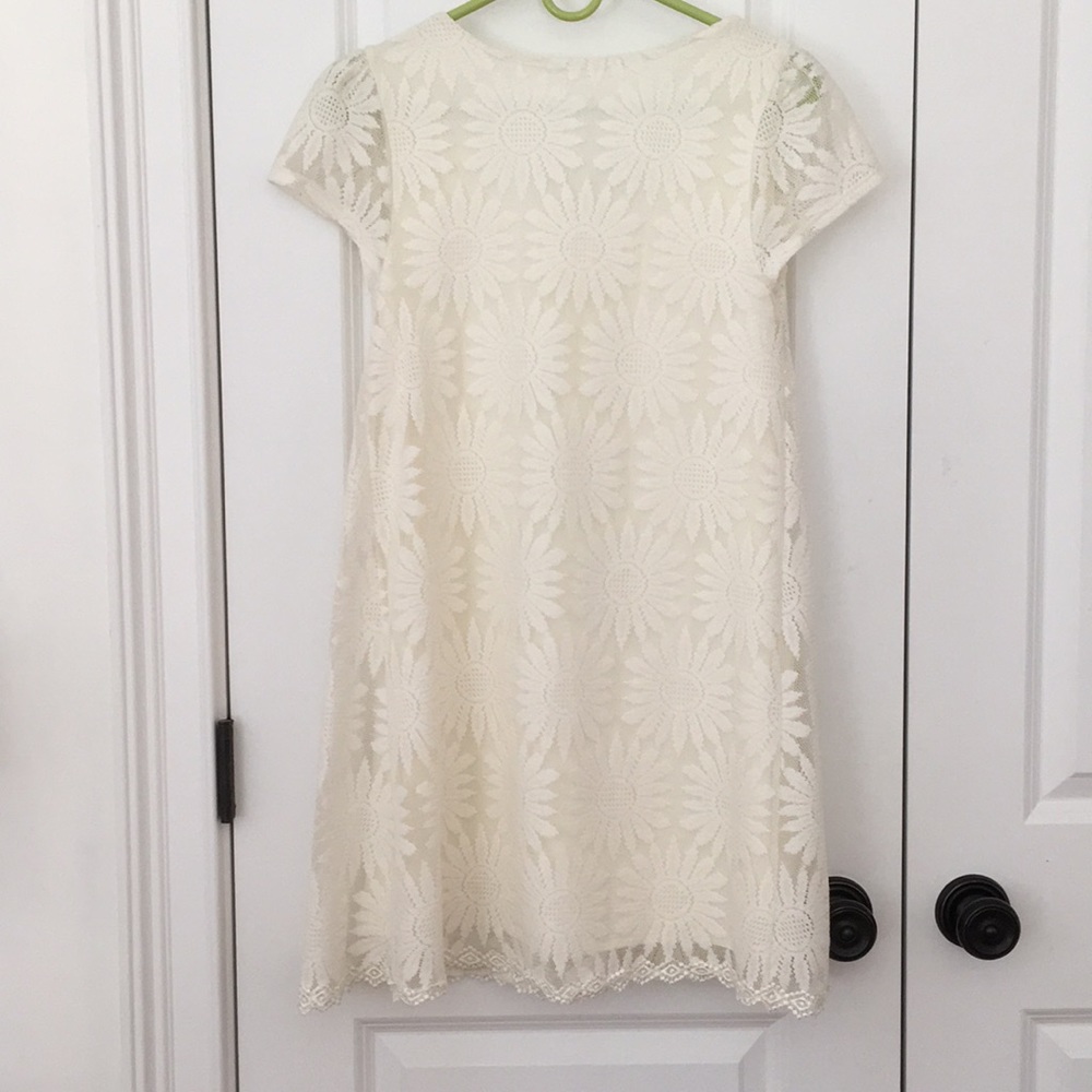 white Kimichi Blue dress - Picture 2 of 4